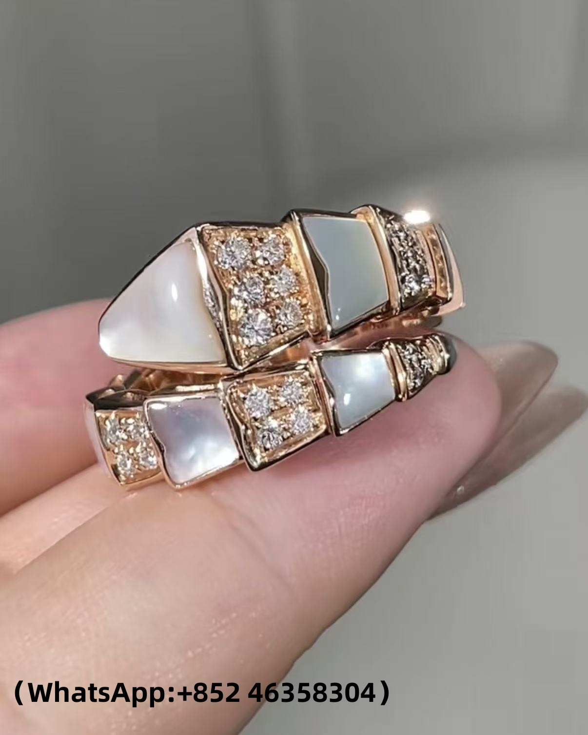 Premium 1:1 Bvlgari Serpenti Viper Single Loop Ring with Pavé Diamonds and White Mother-of-Pearl Replica – Custom Solid 18K Rose Gold