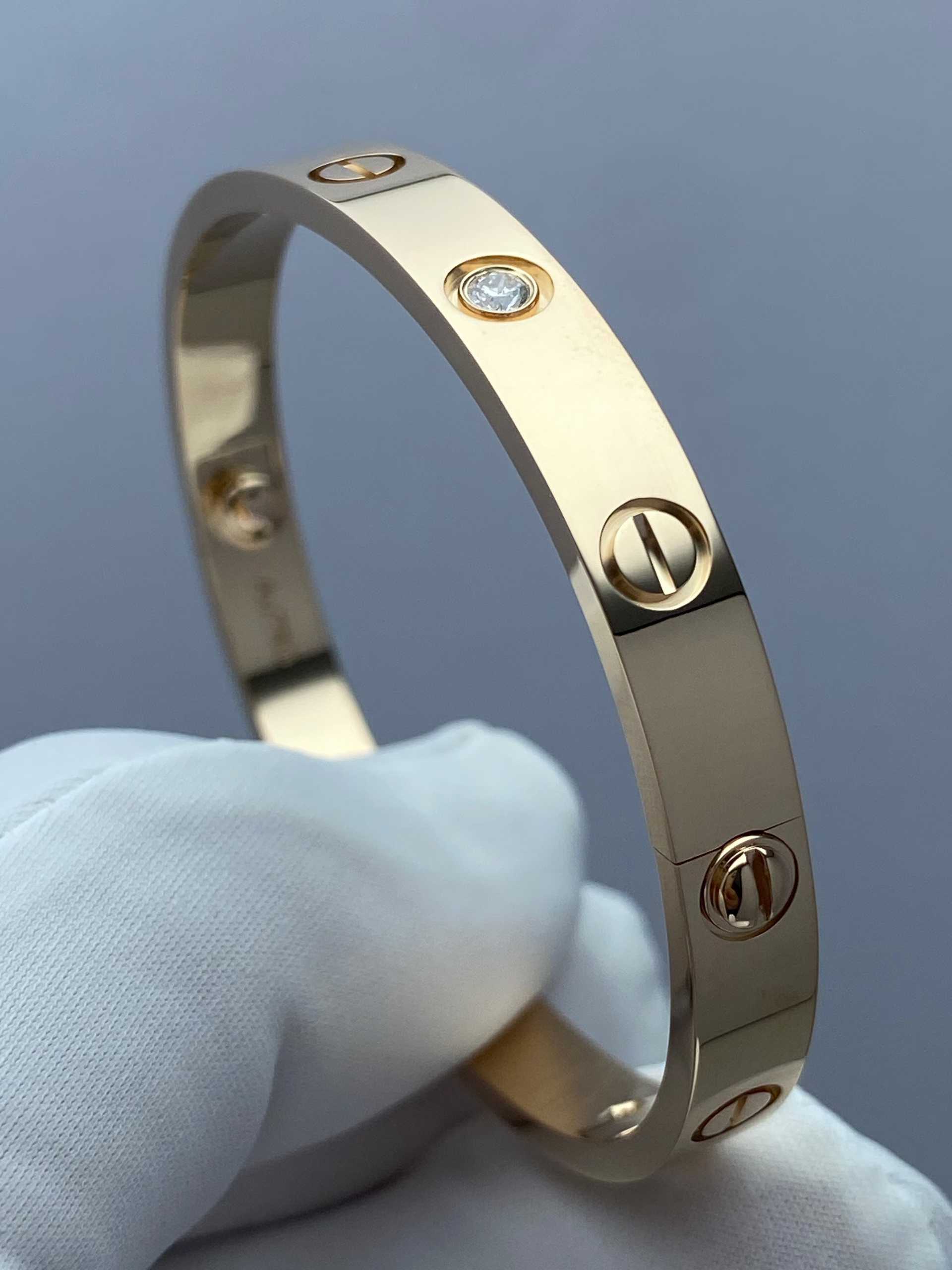 Premium 1:1 Cartier LOVE Bracelet, Classic Model, 4 Diamonds Replica – Custom Solid 18K Yellow Gold