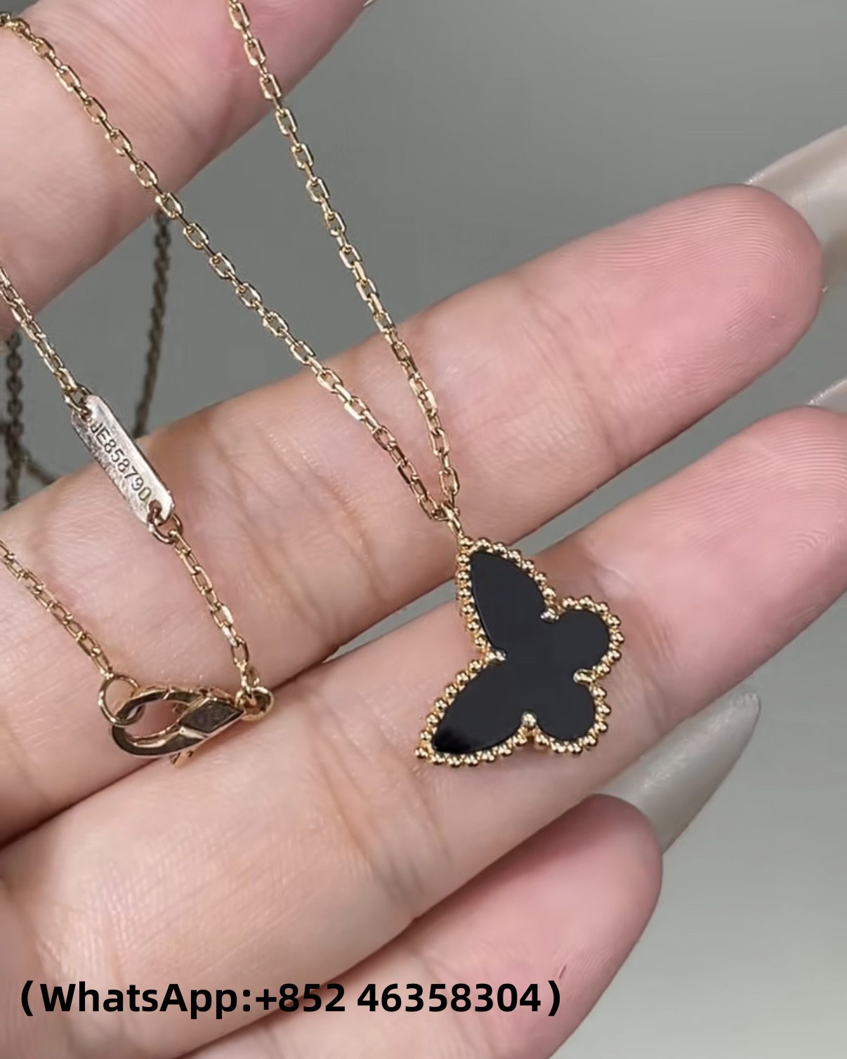 Premium 1:1 Van Cleef & Arpels Sweet Butterflies Pendant, Onyx Replica – Custom Solid 18K Yellow Gold