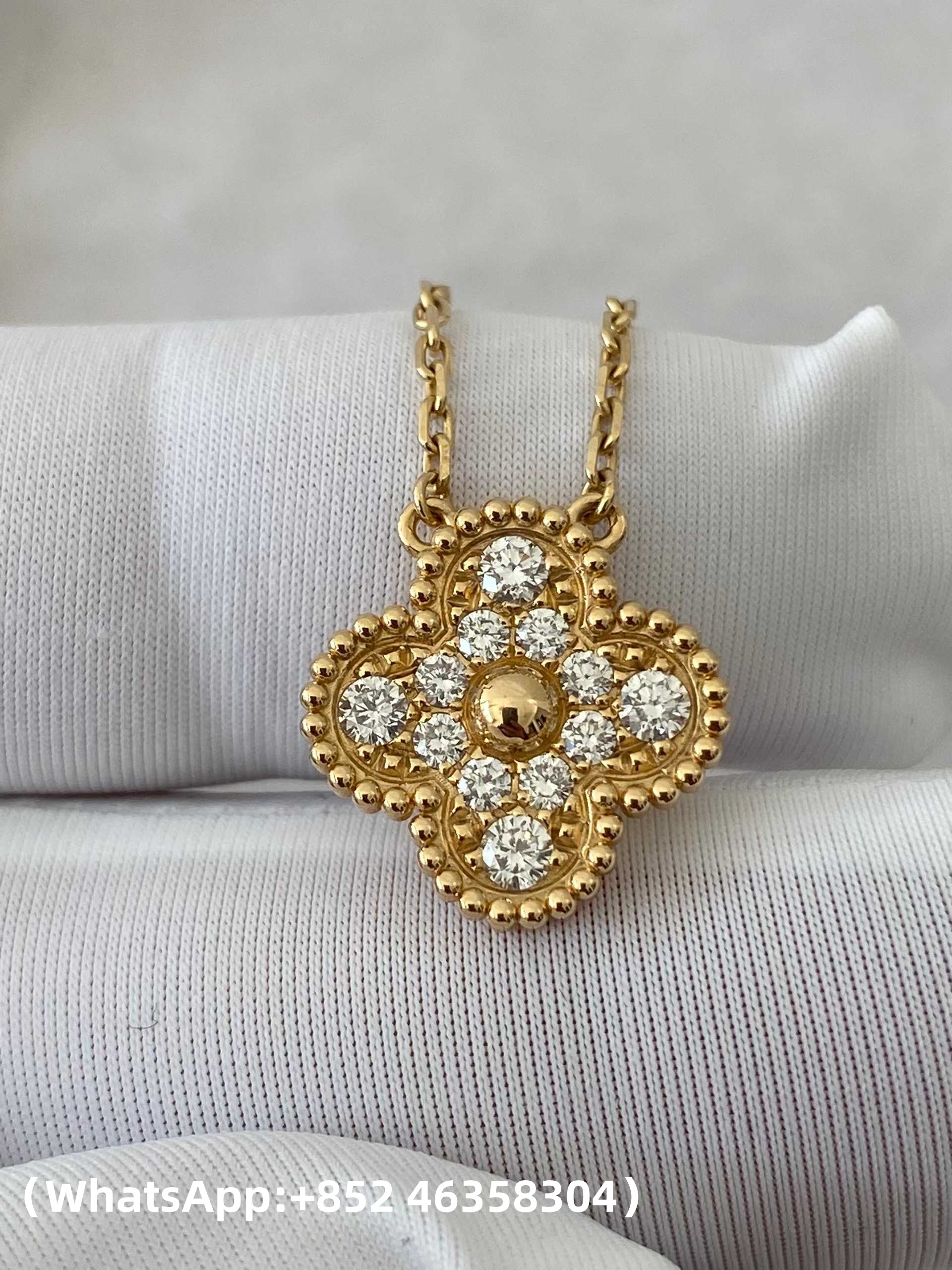 Premium 1:1 Van Cleef & Arpels Vintage Alhambra Pendant, Diamond Replica – Custom Solid 18K Yellow Gold