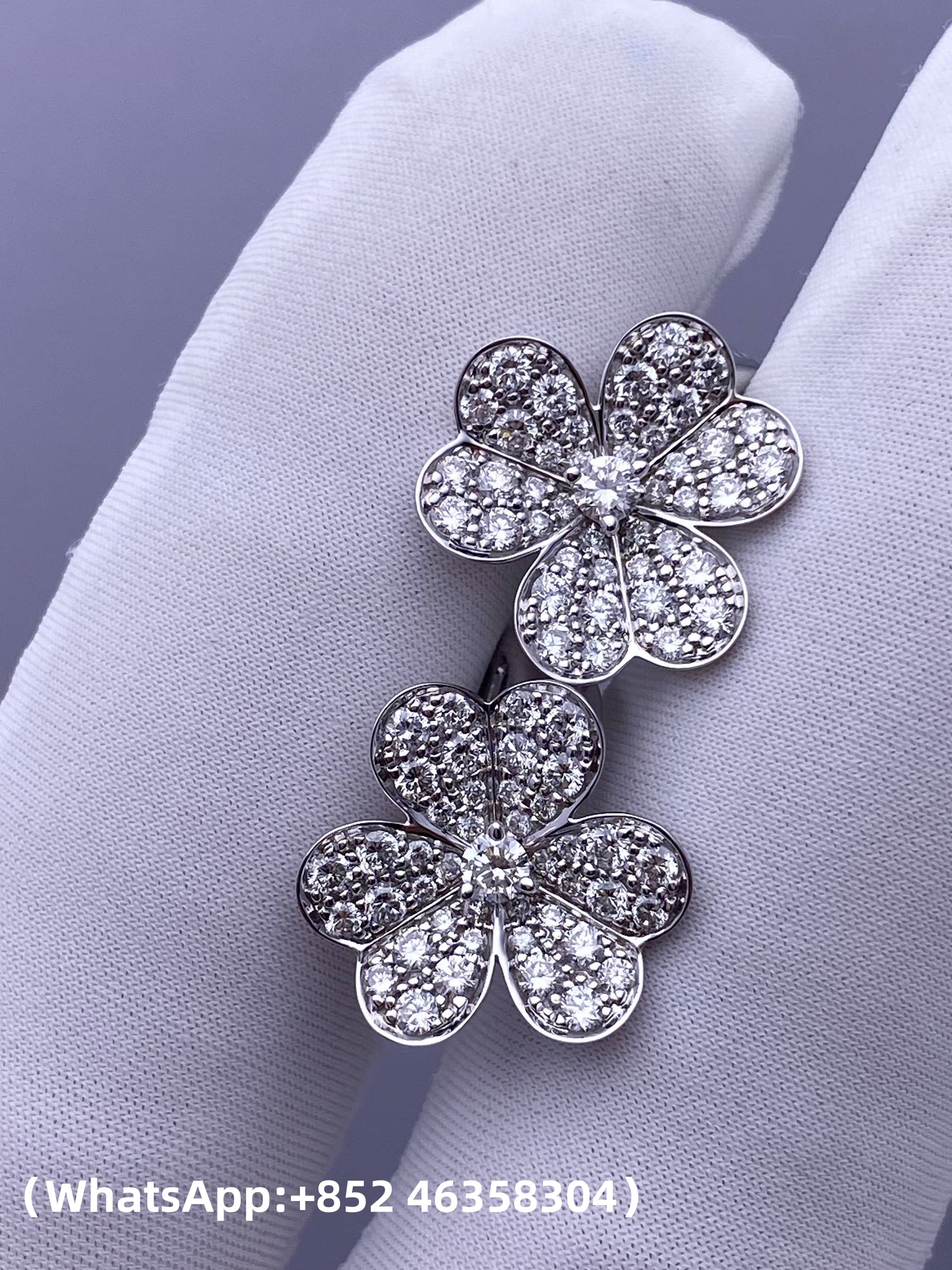 Van Cleef & Arpels Frivole Earrings