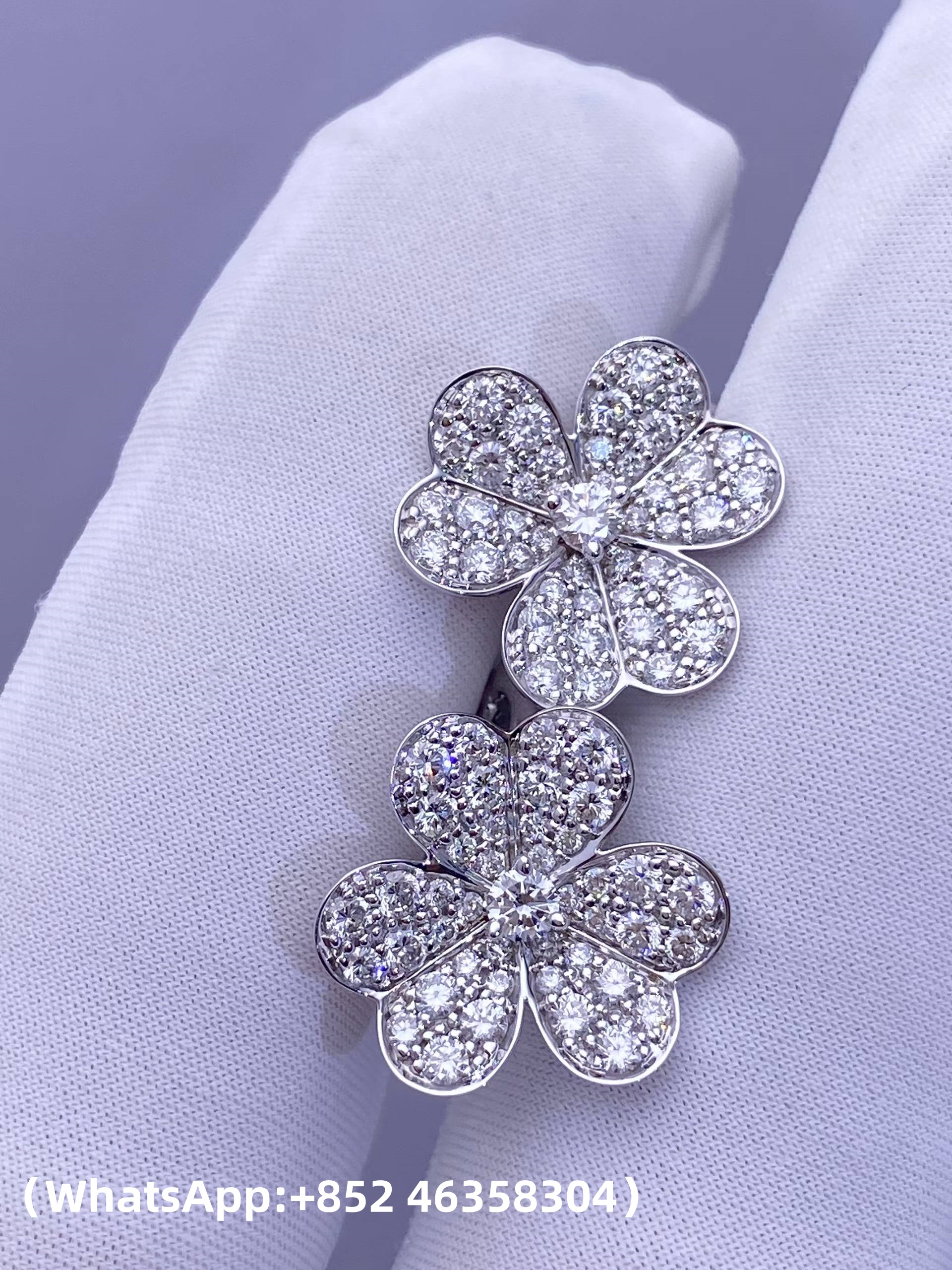 Van Cleef & Arpels Frivole Earrings