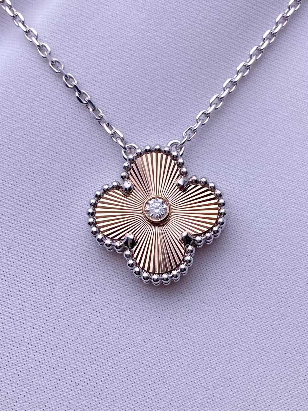 Premium 1:1 Van Cleef & Arpels Vintage Alhambra Pendant Replica – Custom Solid 18K White Gold