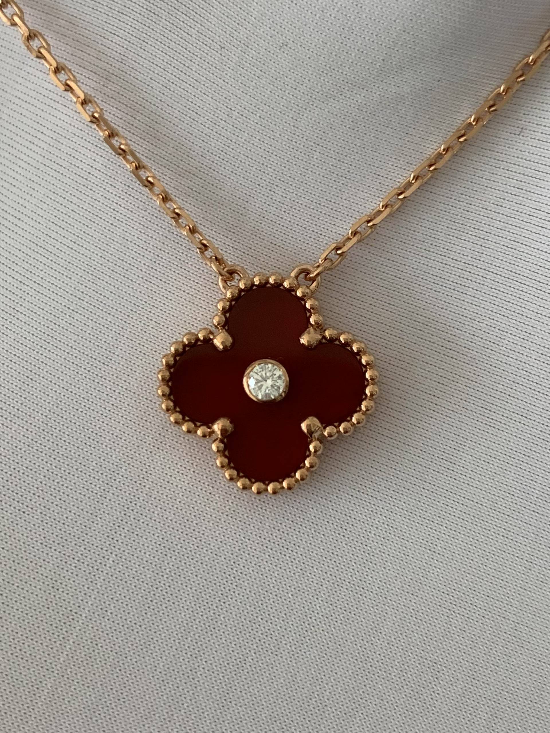 Premium 1:1 Van Cleef & Arpels Vintage Alhambra Pendant Carnelian with Diamond Replica – Custom Solid 18K Yellow Gold