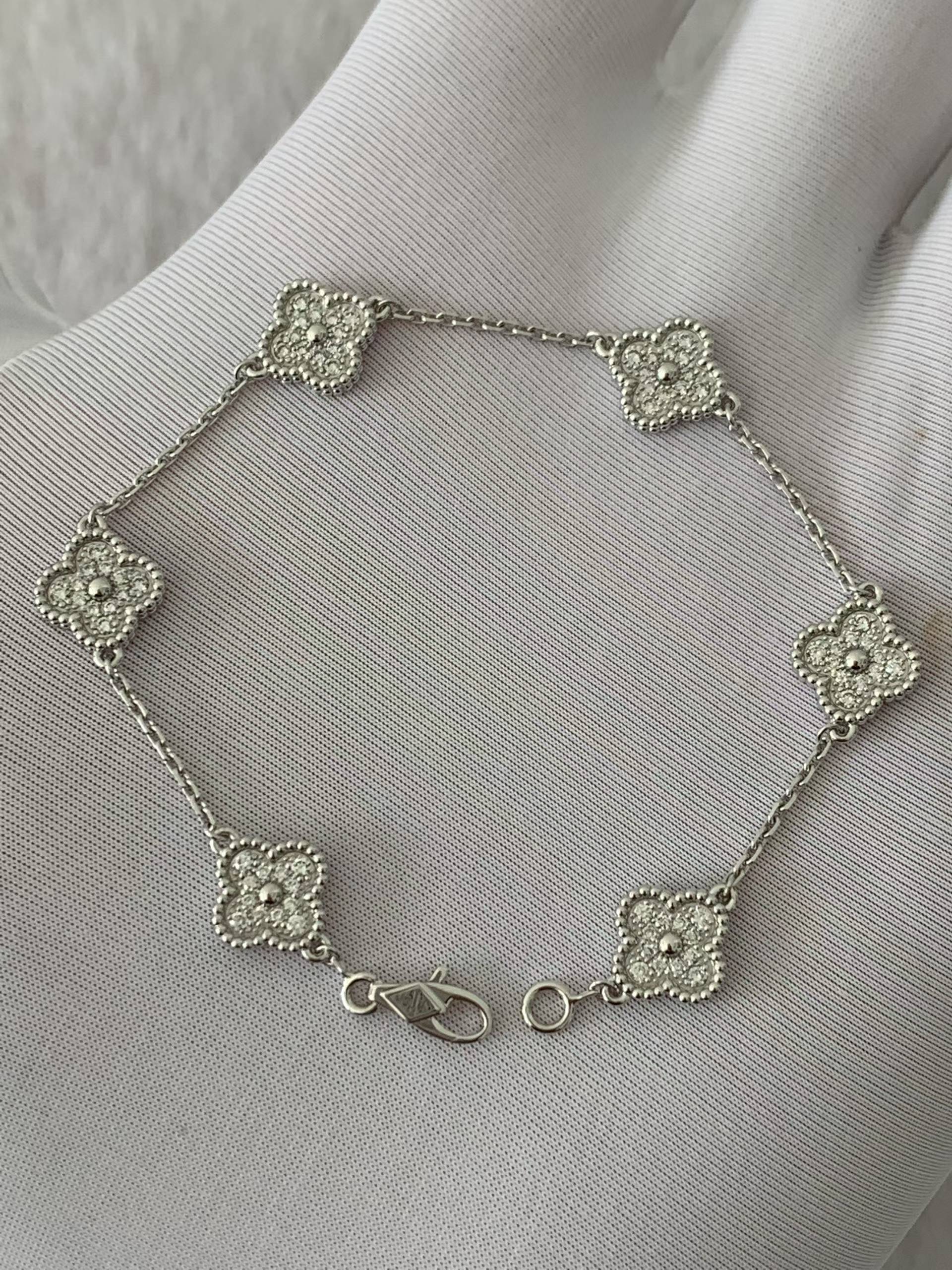 Van Cleef & Arpels Sweet Alhambra Bracelet