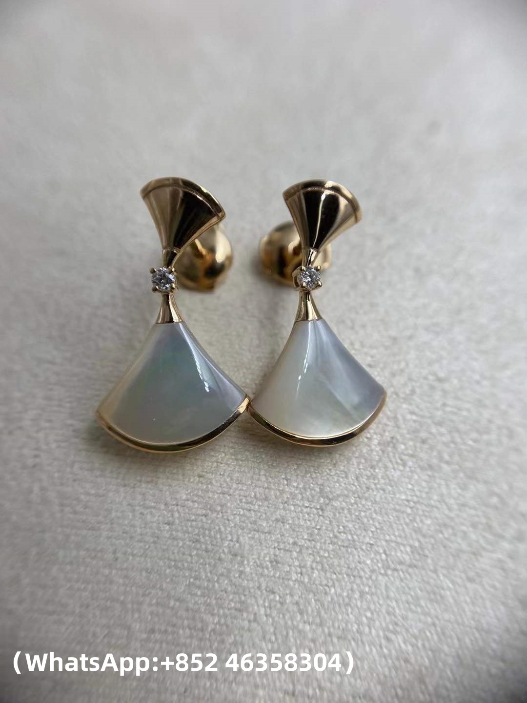Premium 1:1 Bvlgari Divas' Dream Fan-Shaped Drop Earrings Set with Mother-Of-Pearl and a Brilliant-Cut Diamond Replica – Custom Solid 18k Rose Gold