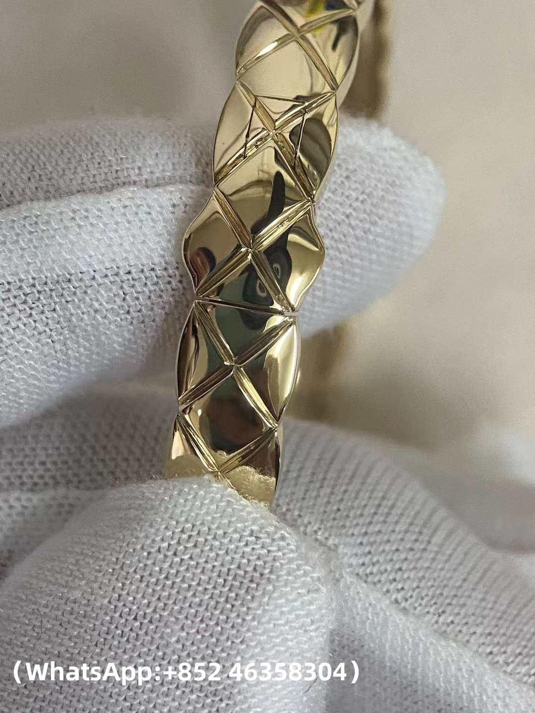 Premium 1:1 Chanle Coco Crush Bracelet Quilted Motif, Diamonds Replica – Custom Solid 18k Yellow Gold