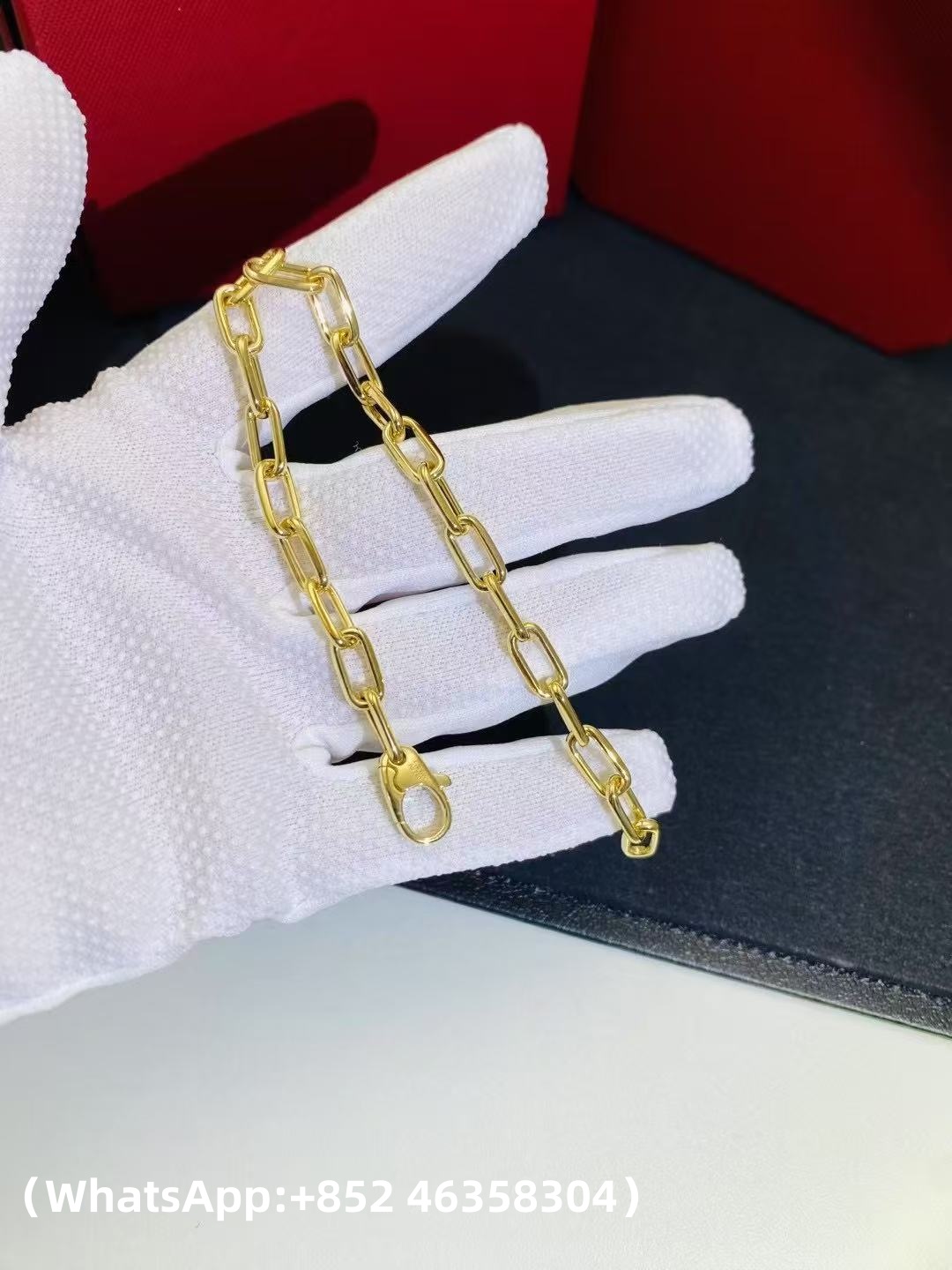 Premium 1:1 Cartier Santos De Cartier Bracelet, Chain Design, Medium Model Replica – Custom Solid 18K Yellow Gold
