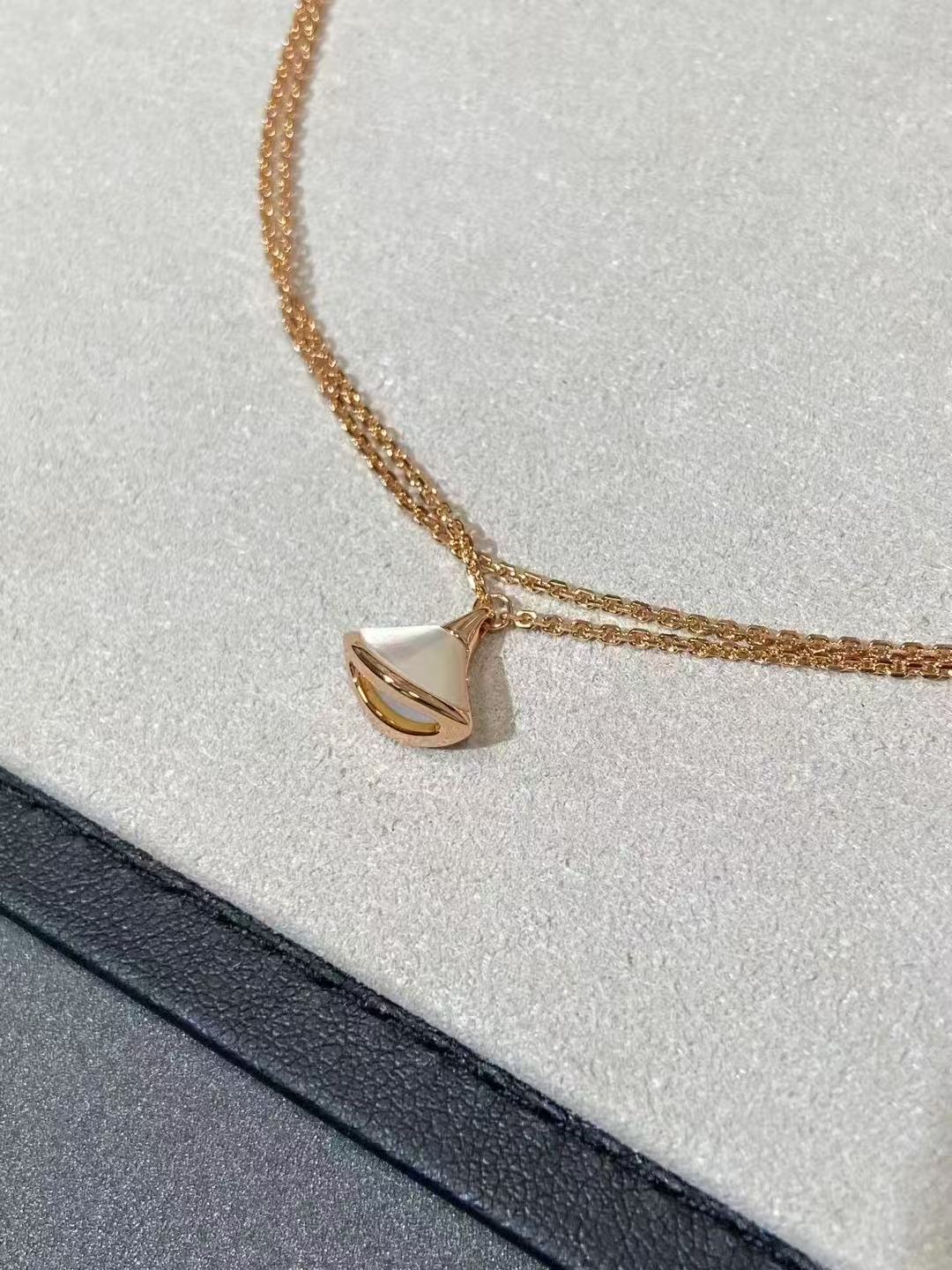 Custom Bvlgari Divas’ Dream Bracelet
