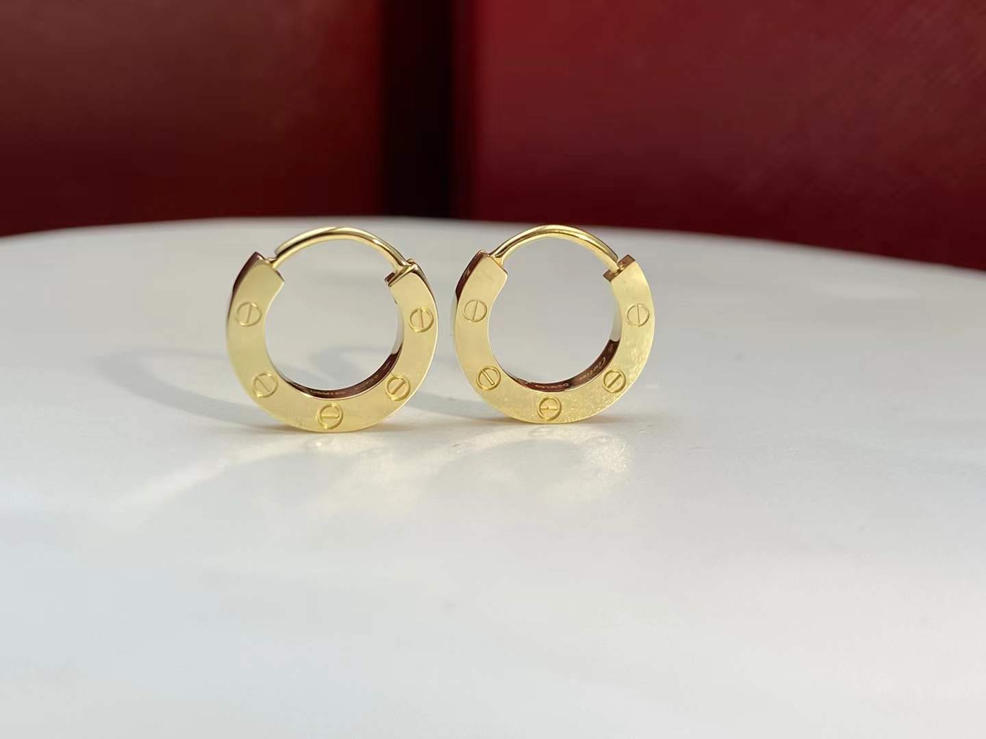 Premium 1:1 Cartier LOVE Single Hoop Earring Replica - Custom Solid 18k Yellow Gold