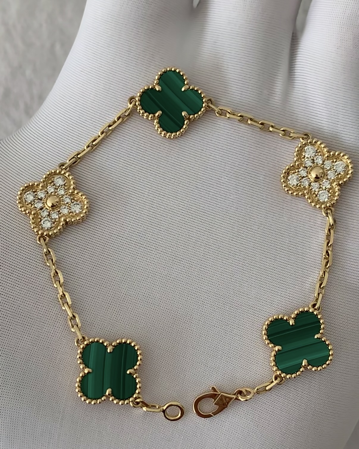 Custom Van Cleef & Arpels Vintage Alhambra Bracelet 5 motifs Diamond Malachite