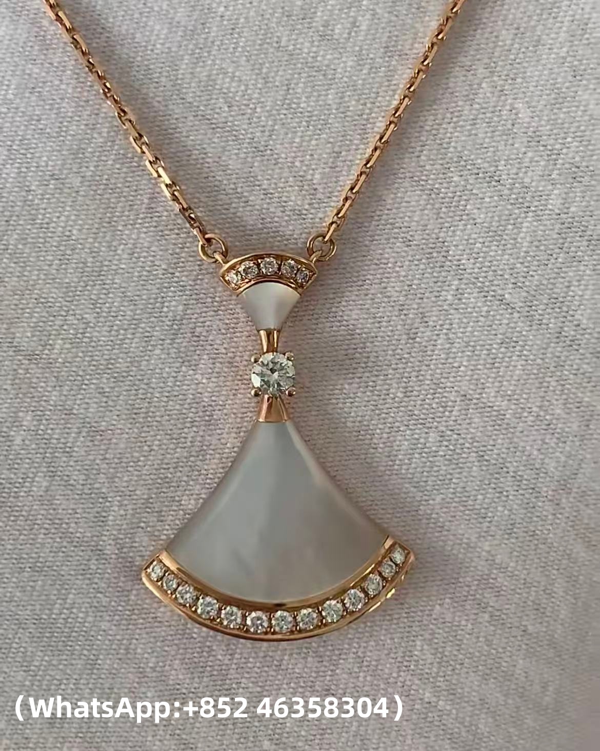 Custom Solid 18k Gold Buglari Jewelry Divas' Dream Necklace with Pendant Set with One Diamond and Carnelian