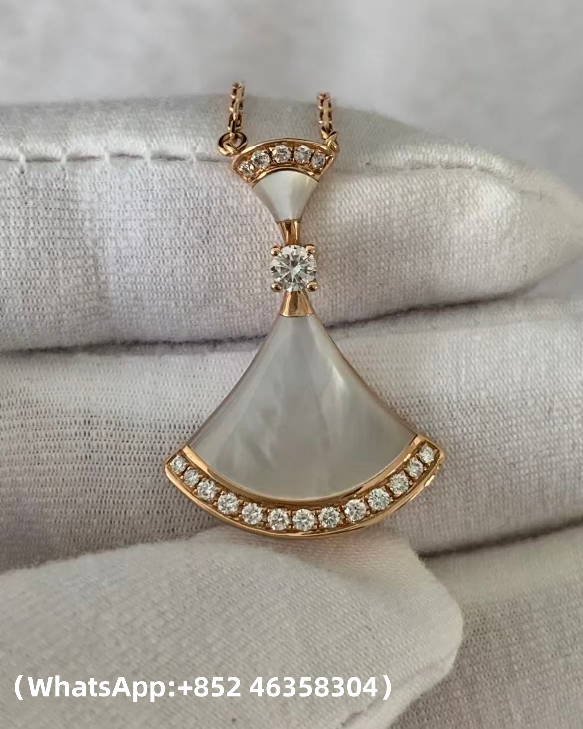 Custom Solid 18k Gold Buglari Jewelry Divas' Dream Necklace with Pendant Set with One Diamond and Carnelian